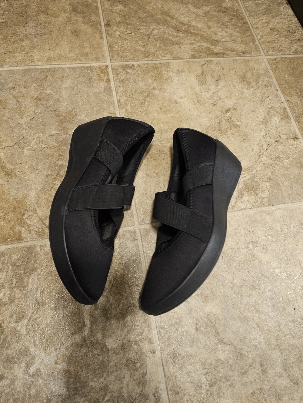 Crocs Women's Black Stretch Mary Jane Flats - Picture 3 of 6